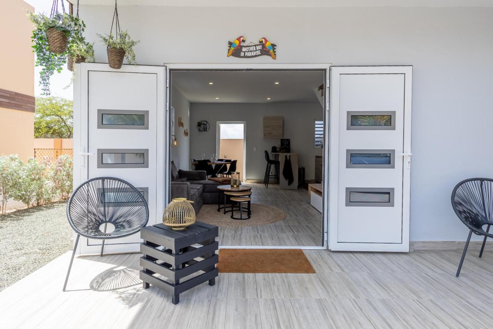 Av Curacao - Centrally Located Spacious Apartment Willemstad Eksteriør bilde