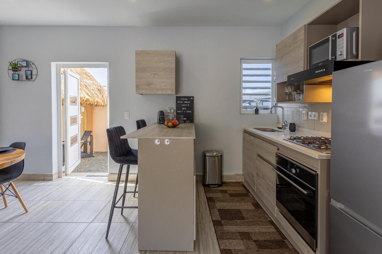 Av Curacao - Centrally Located Spacious Apartment Willemstad Eksteriør bilde