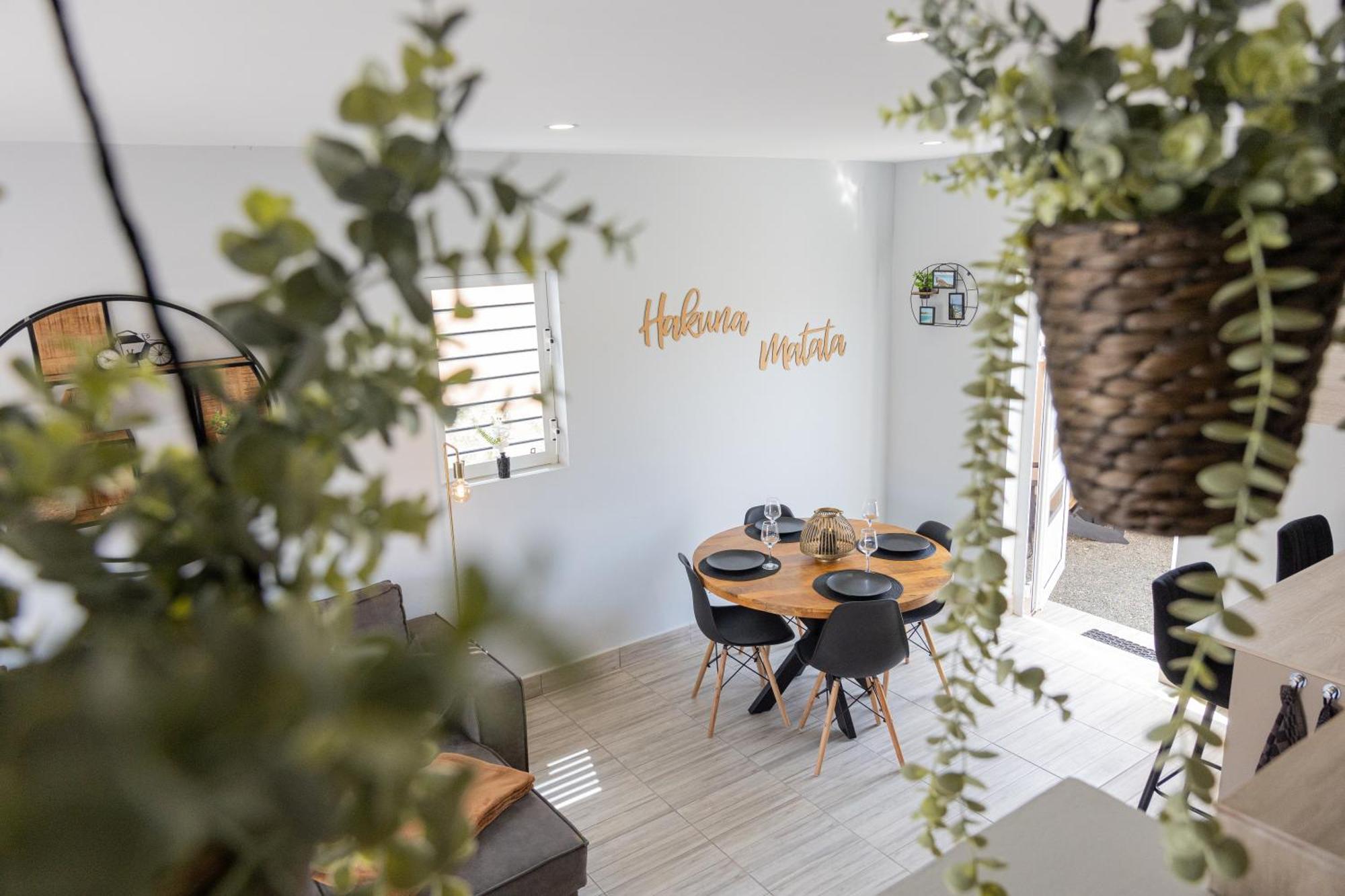 Av Curacao - Centrally Located Spacious Apartment Willemstad Eksteriør bilde