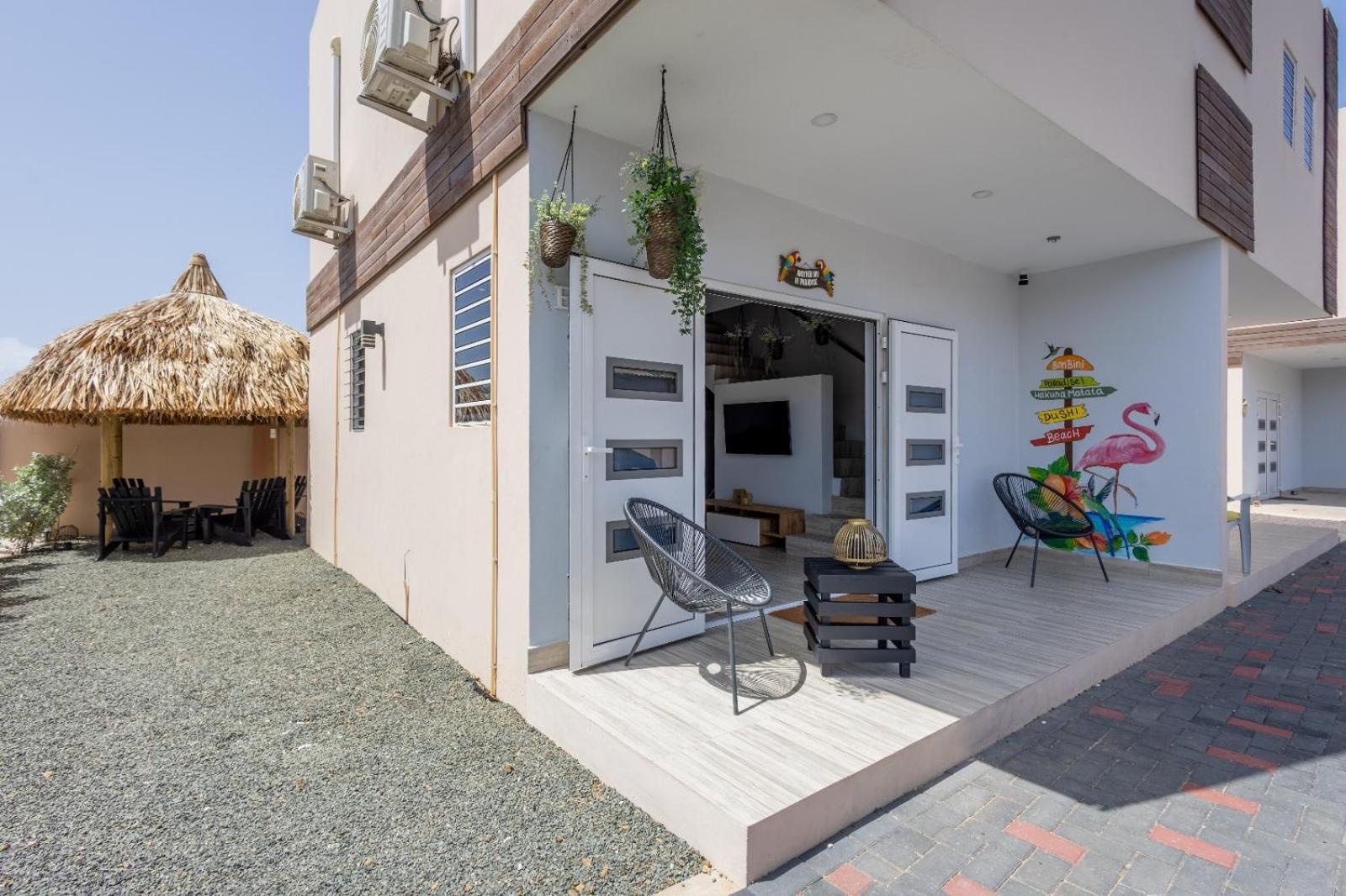 Av Curacao - Centrally Located Spacious Apartment Willemstad Eksteriør bilde