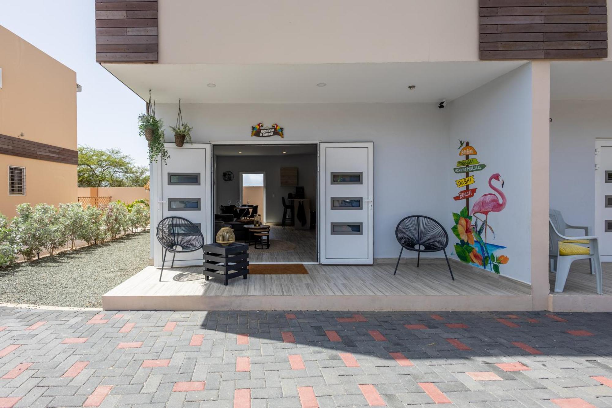 Av Curacao - Centrally Located Spacious Apartment Willemstad Eksteriør bilde